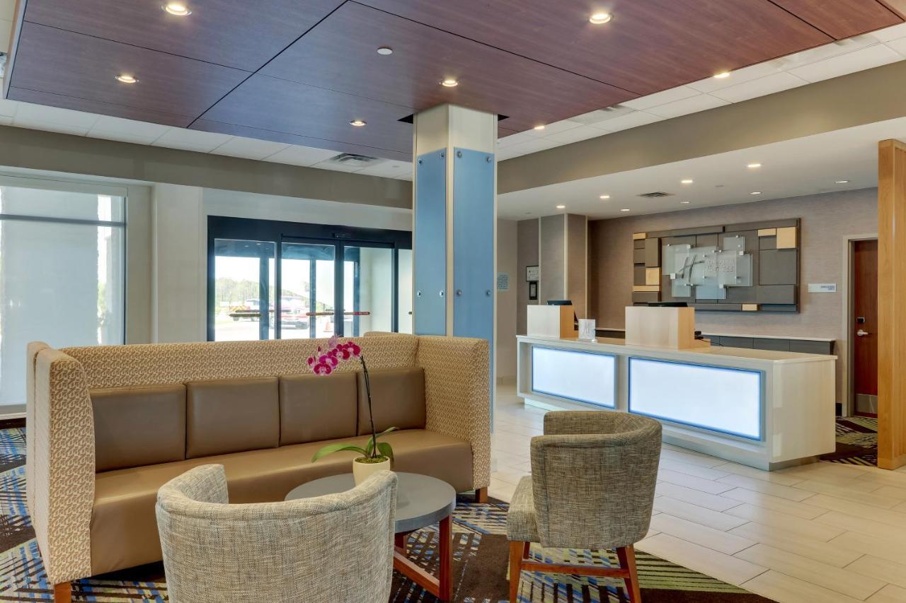 Holiday Inn Express - Wilmington - Porters Neck By Ihg المظهر الخارجي الصورة