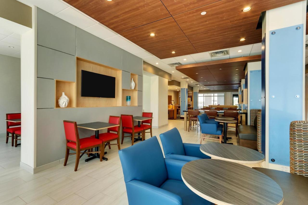 Holiday Inn Express - Wilmington - Porters Neck By Ihg المظهر الخارجي الصورة
