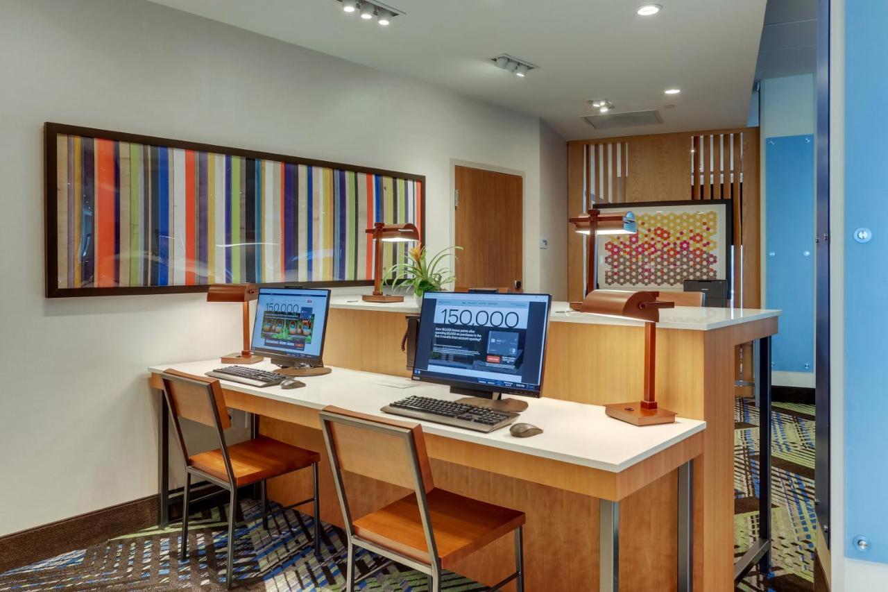 Holiday Inn Express - Wilmington - Porters Neck By Ihg المظهر الخارجي الصورة